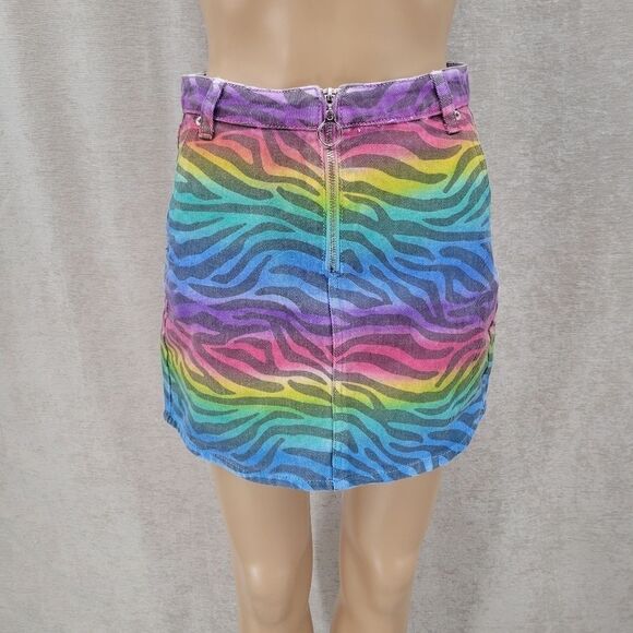 Signature8 Dresses & Skirts - Signature8 Multicolor Zebra Print Skirt
